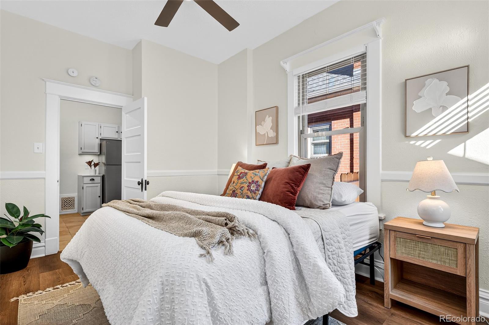 MLS Image #17 for 476 s grant street,denver, Colorado