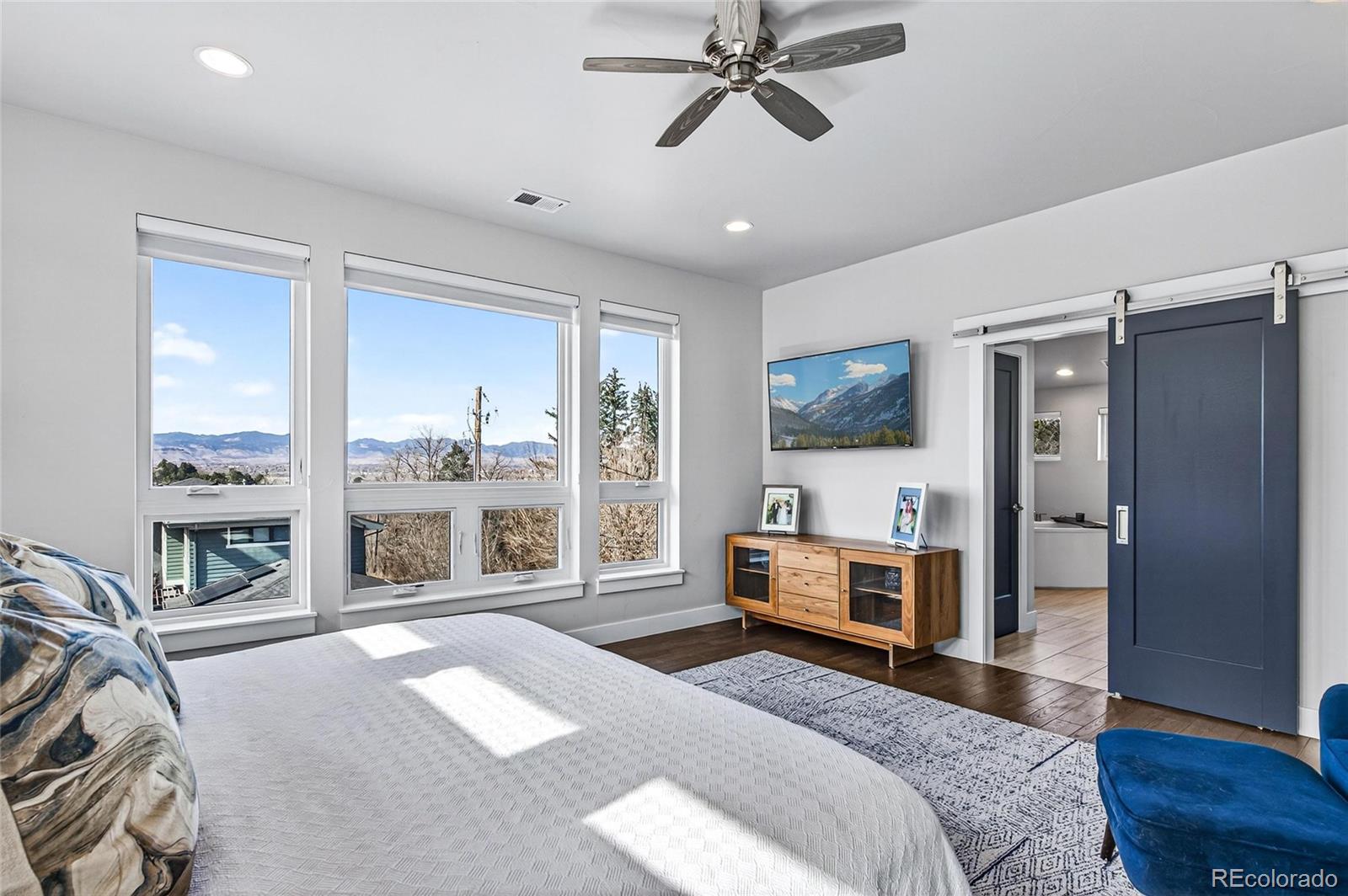 MLS Image #18 for 5037  utica street,denver, Colorado