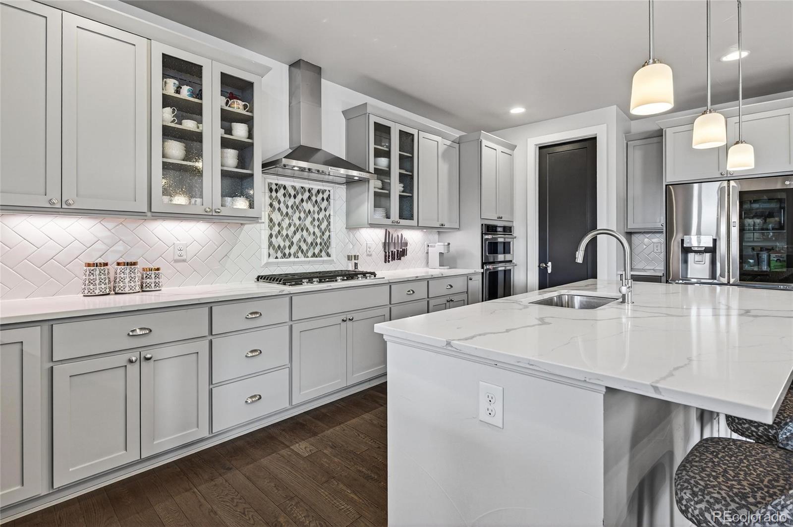 MLS Image #8 for 5037  utica street,denver, Colorado