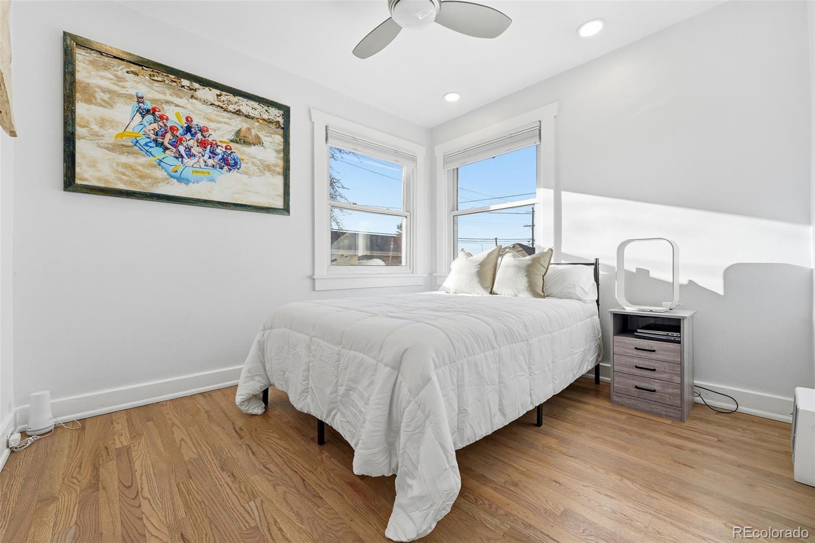MLS Image #14 for 1573 s lincoln street,denver, Colorado