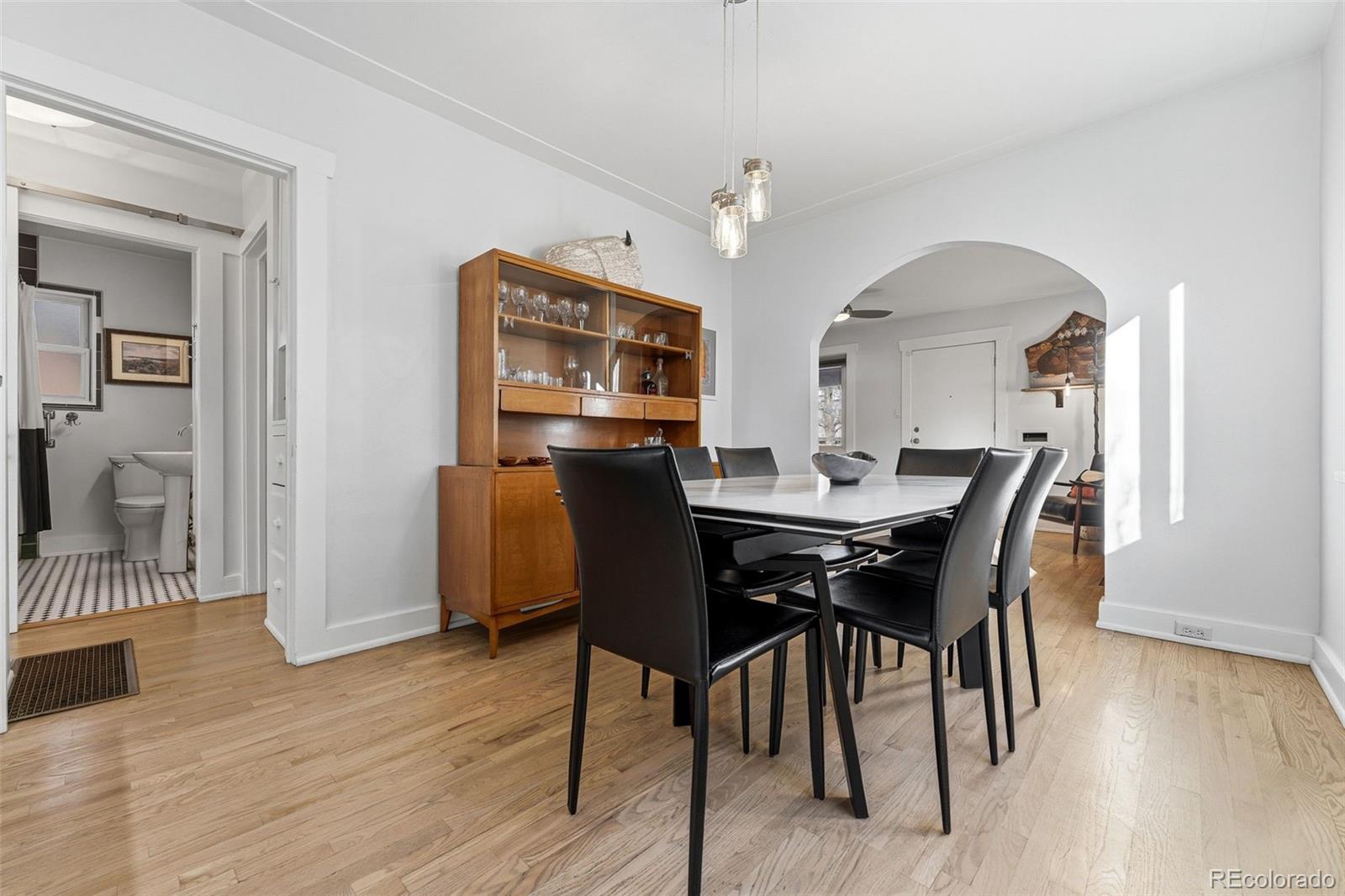 MLS Image #8 for 1573 s lincoln street,denver, Colorado