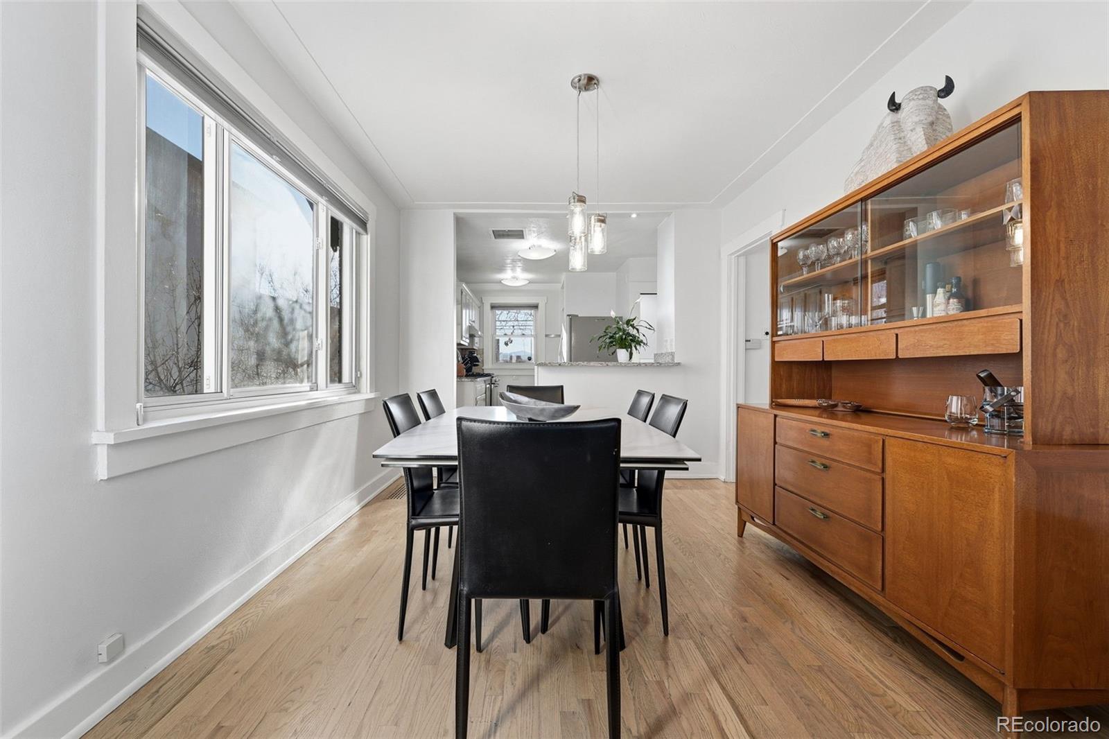 MLS Image #9 for 1573 s lincoln street,denver, Colorado