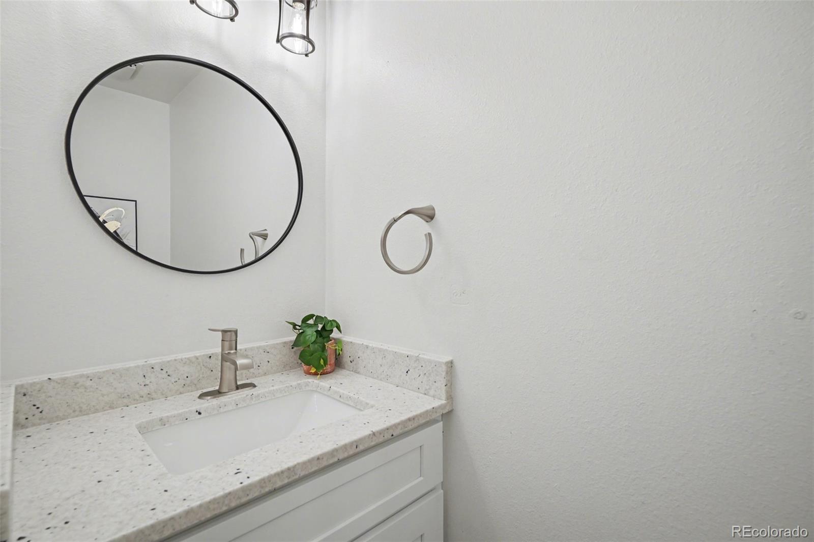 MLS Image #12 for 11257 e maplewood place,englewood, Colorado