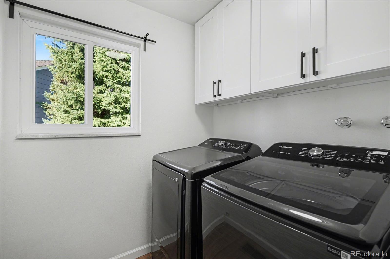 MLS Image #13 for 11257 e maplewood place,englewood, Colorado