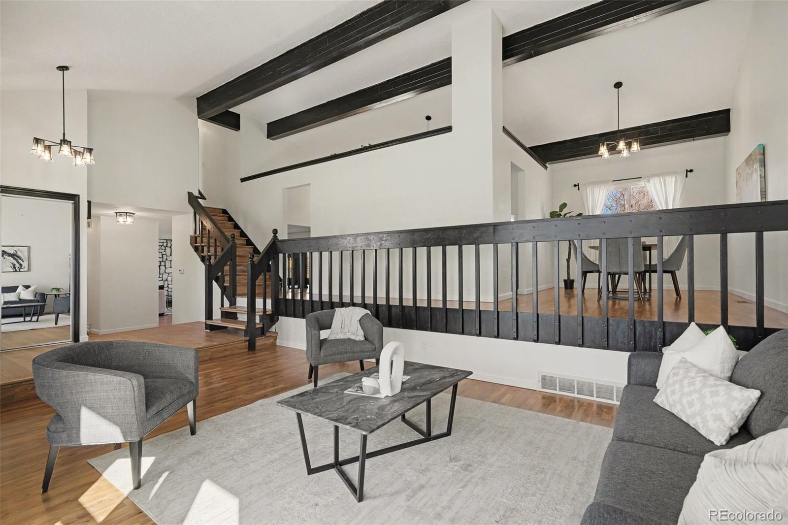 MLS Image #3 for 11257 e maplewood place,englewood, Colorado