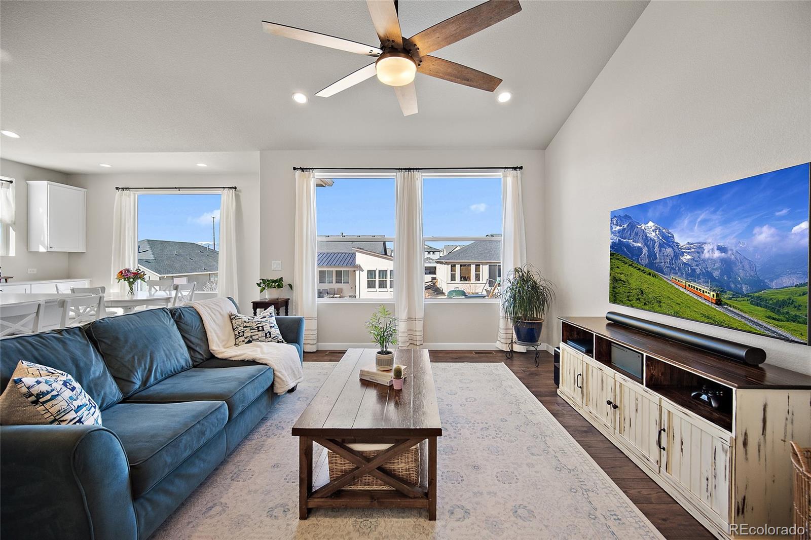 MLS Image #7 for 7372  glen forest lane,colorado springs, Colorado
