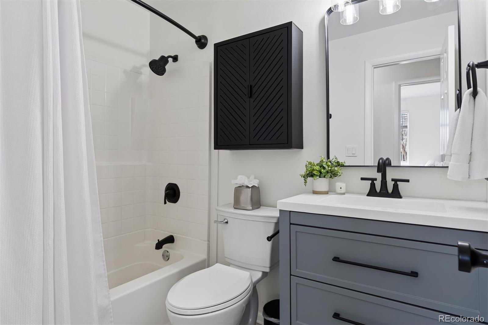MLS Image #18 for 7049  xenon court,arvada, Colorado