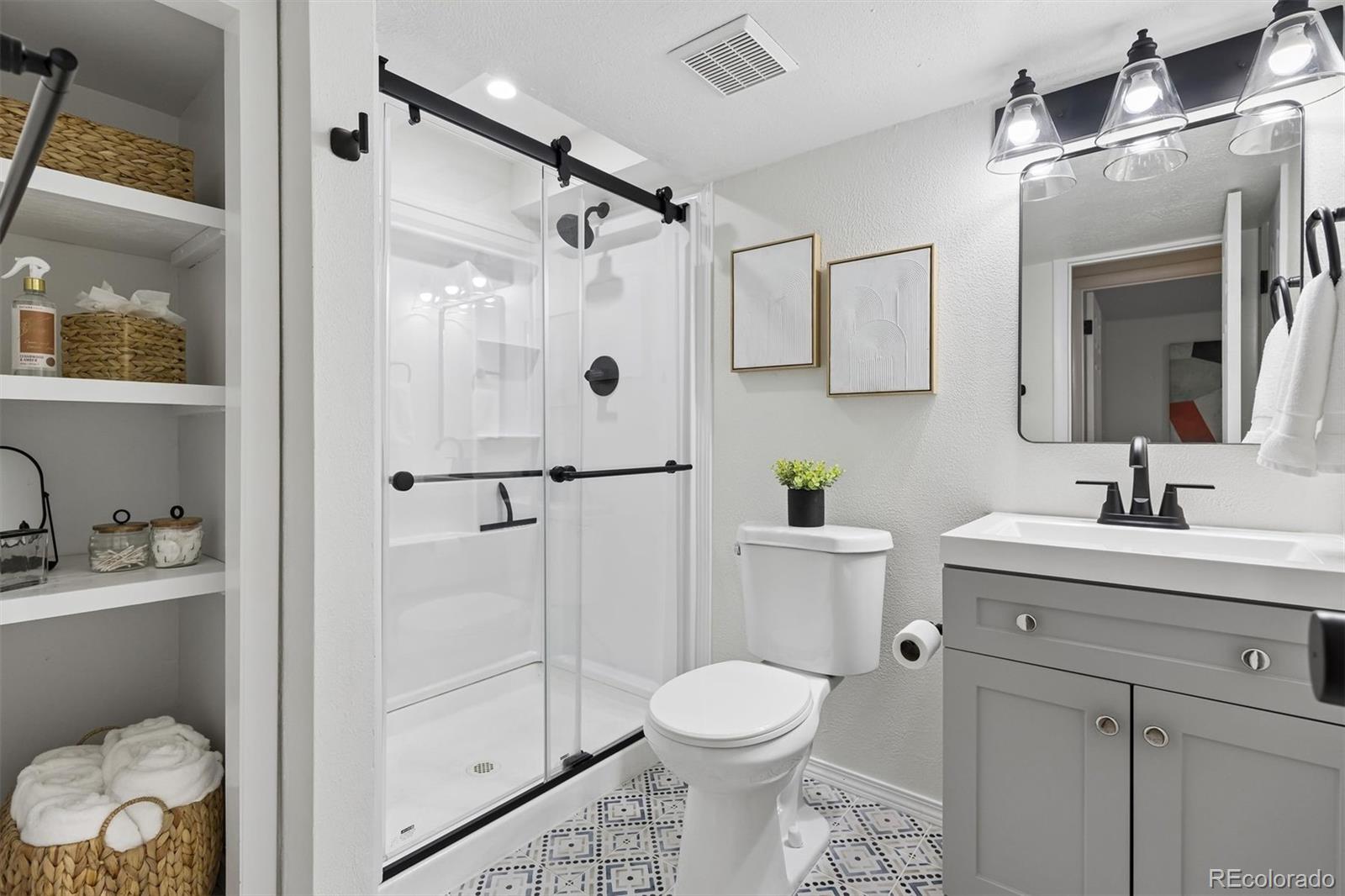 MLS Image #26 for 7049  xenon court,arvada, Colorado