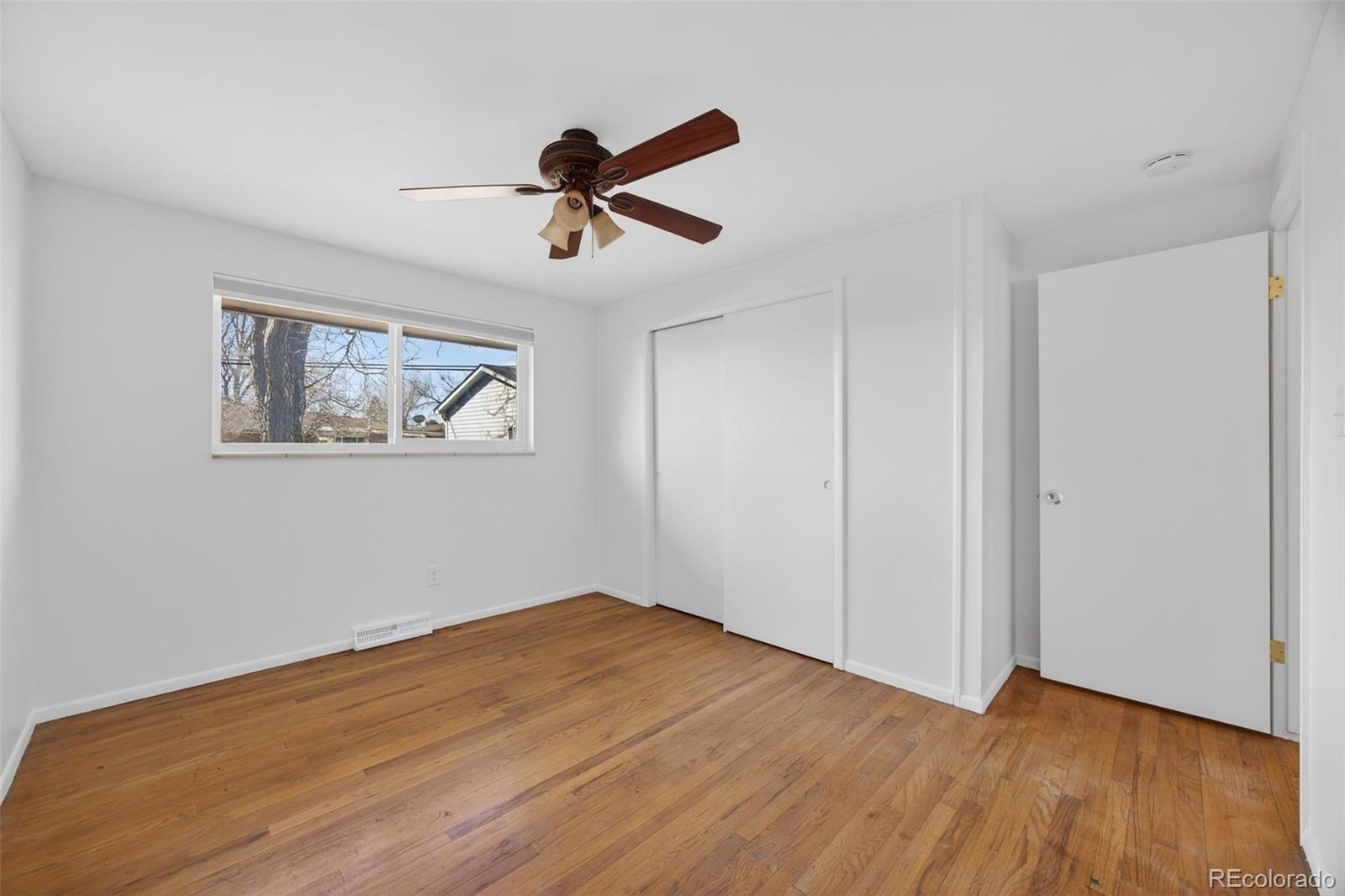 MLS Image #15 for 2682  meadowbrook drive,denver, Colorado