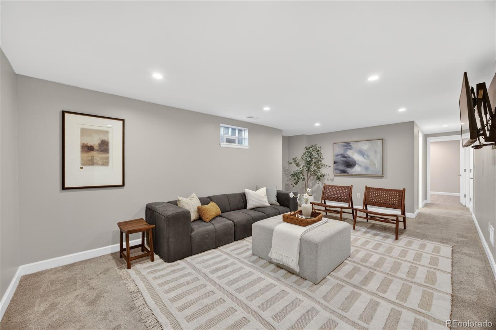 MLS Image #20 for 2682  meadowbrook drive,denver, Colorado