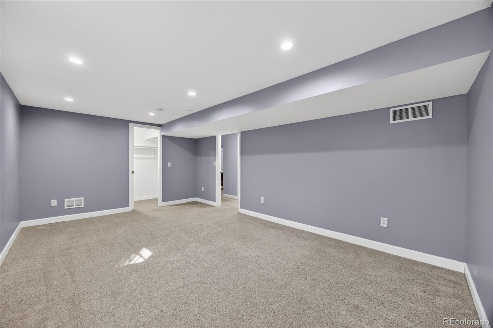 MLS Image #27 for 2682  meadowbrook drive,denver, Colorado