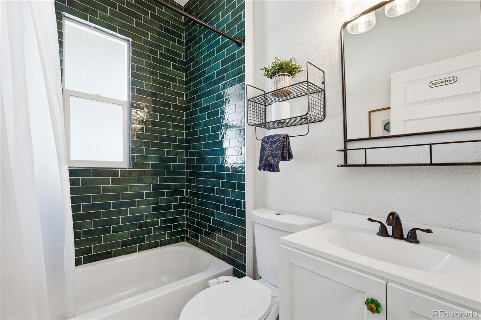 MLS Image #13 for 3710 n race street,denver, Colorado