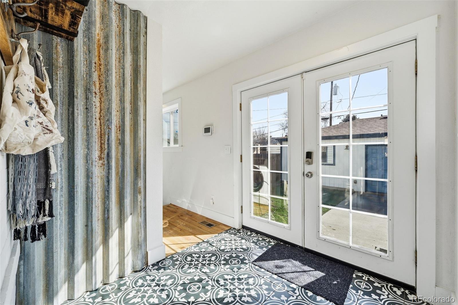 MLS Image #14 for 3710 n race street,denver, Colorado