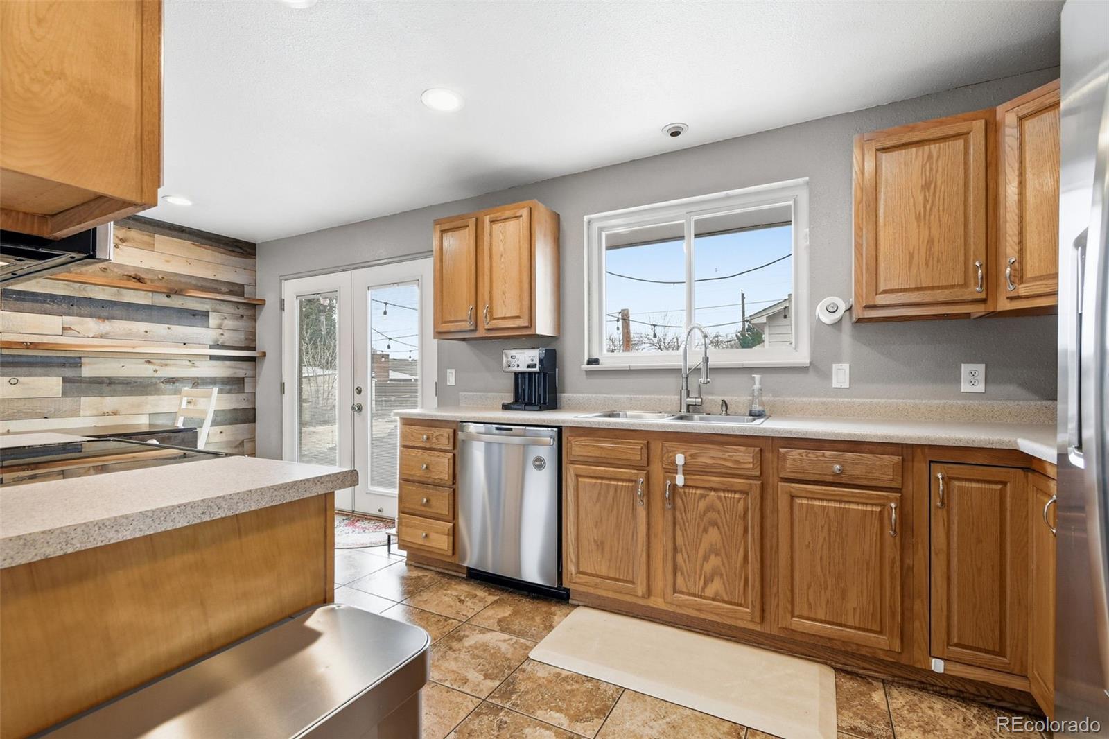 MLS Image #10 for 7270 s pennsylvania street,centennial, Colorado