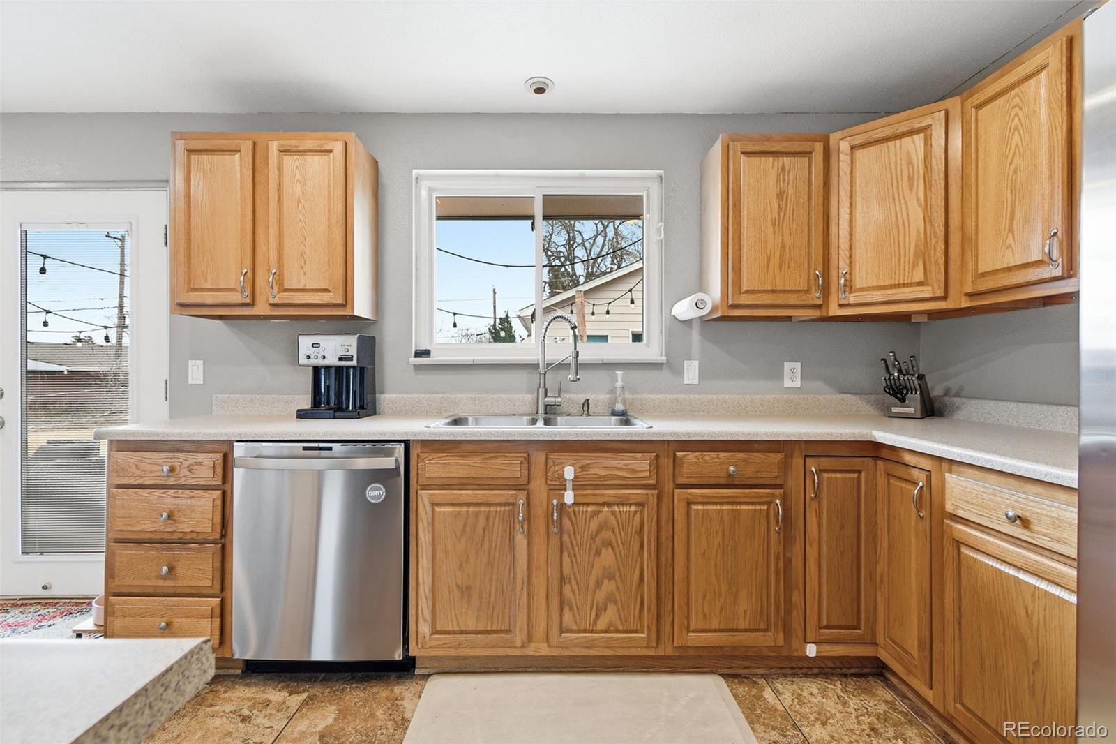 MLS Image #11 for 7270 s pennsylvania street,centennial, Colorado