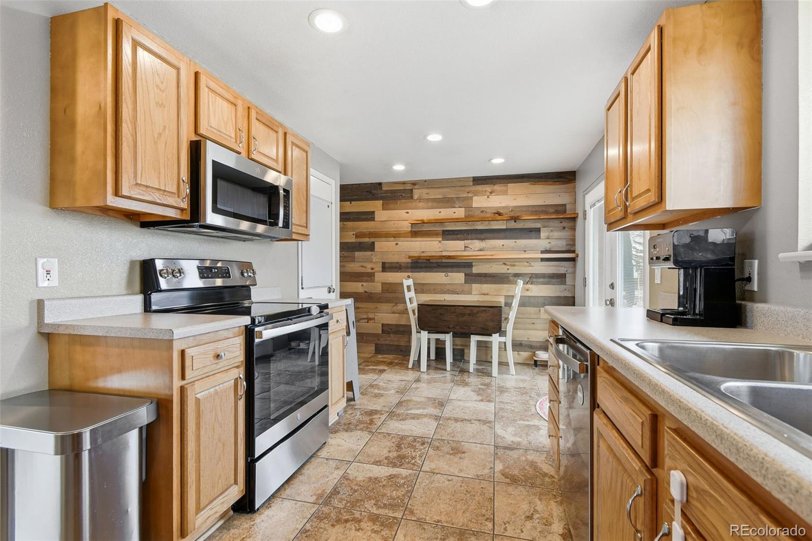 MLS Image #12 for 7270 s pennsylvania street,centennial, Colorado