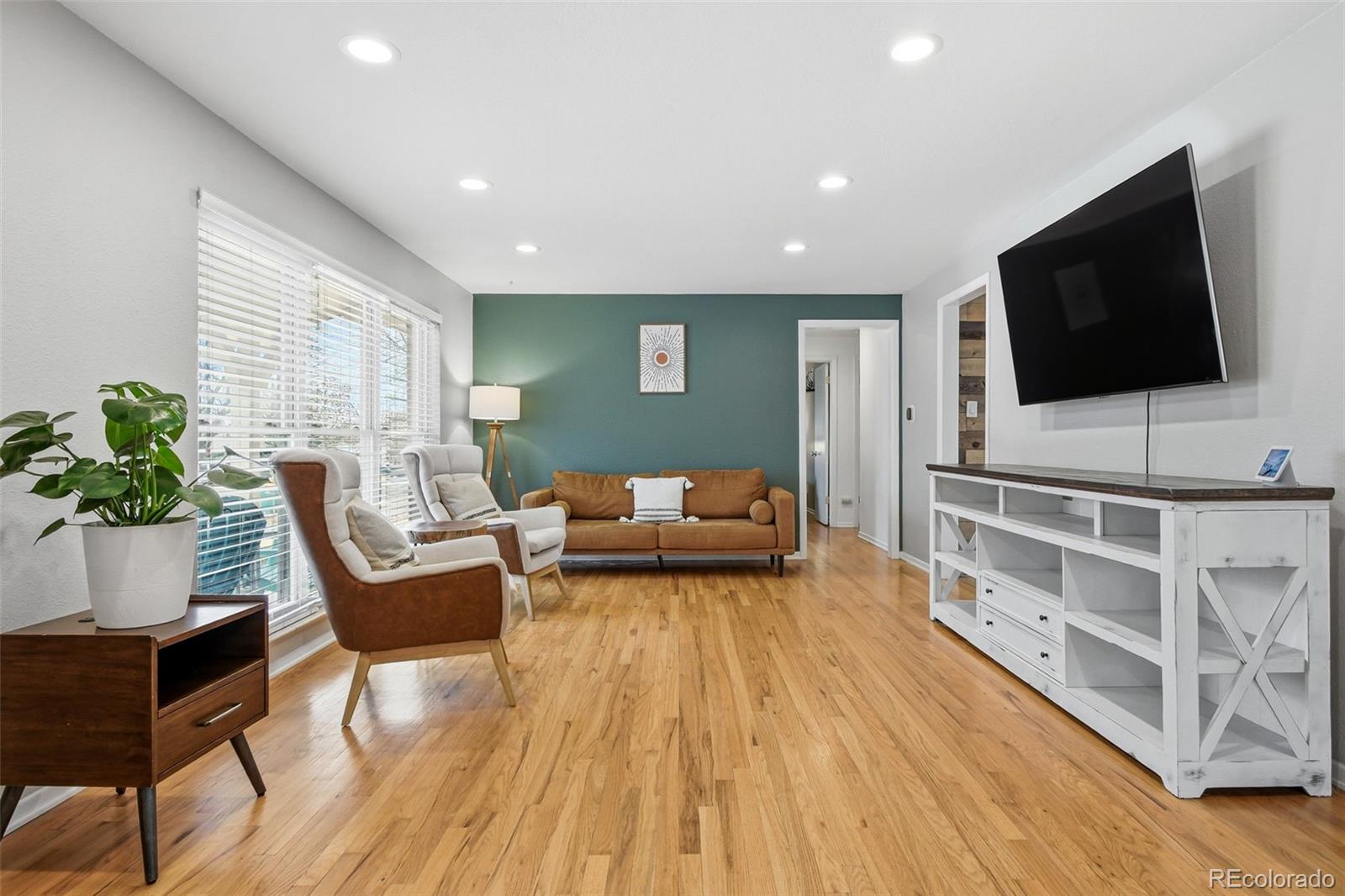 MLS Image #6 for 7270 s pennsylvania street,centennial, Colorado