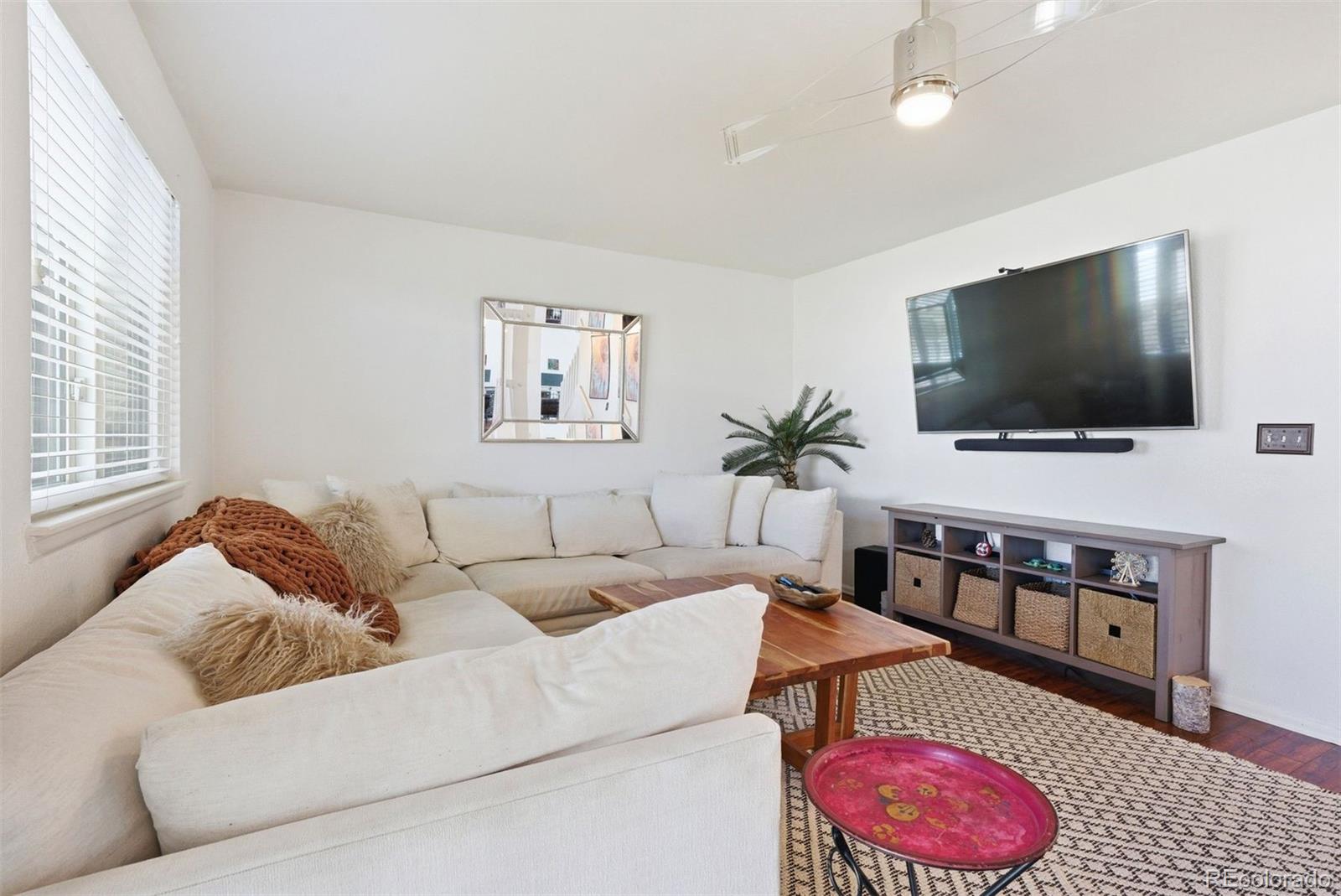 MLS Image #14 for 5493 s versailles street,aurora, Colorado