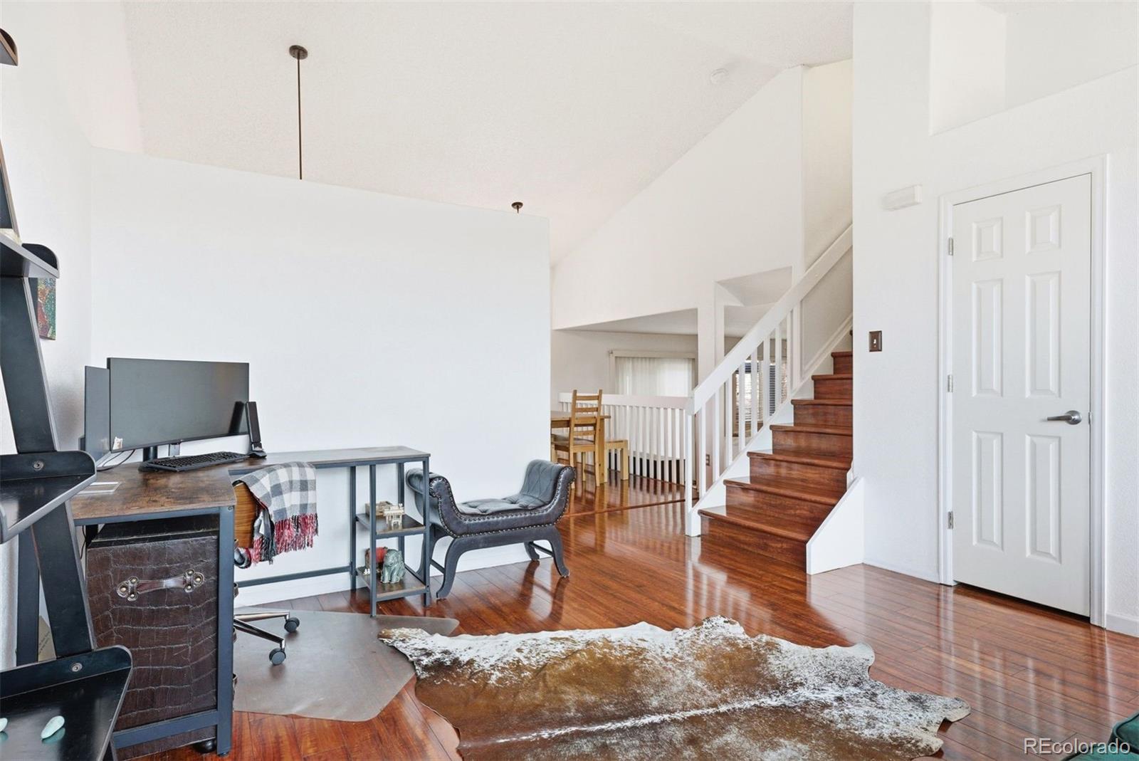 MLS Image #4 for 5493 s versailles street,aurora, Colorado