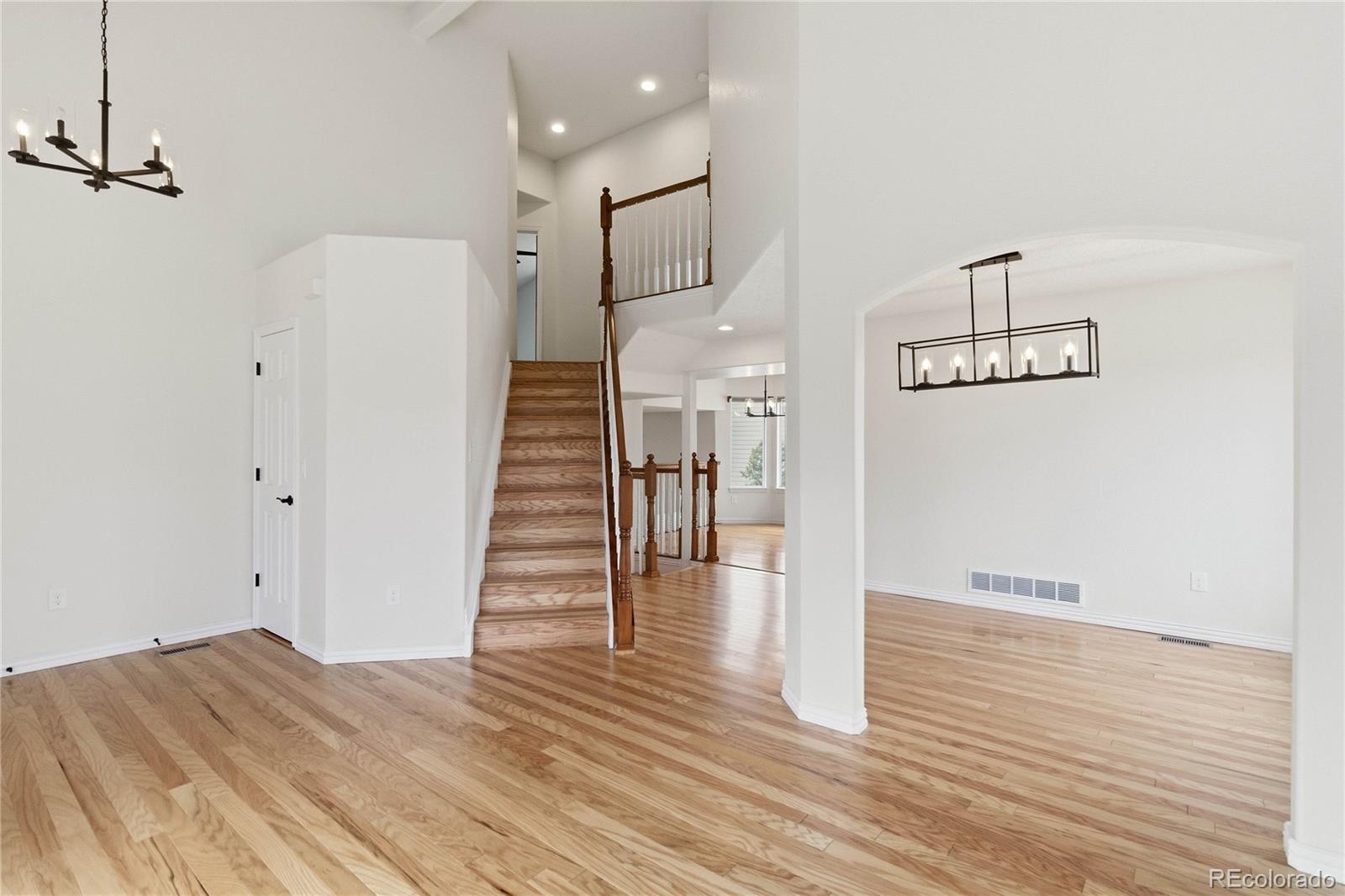 MLS Image #5 for 3355 s andes street,aurora, Colorado