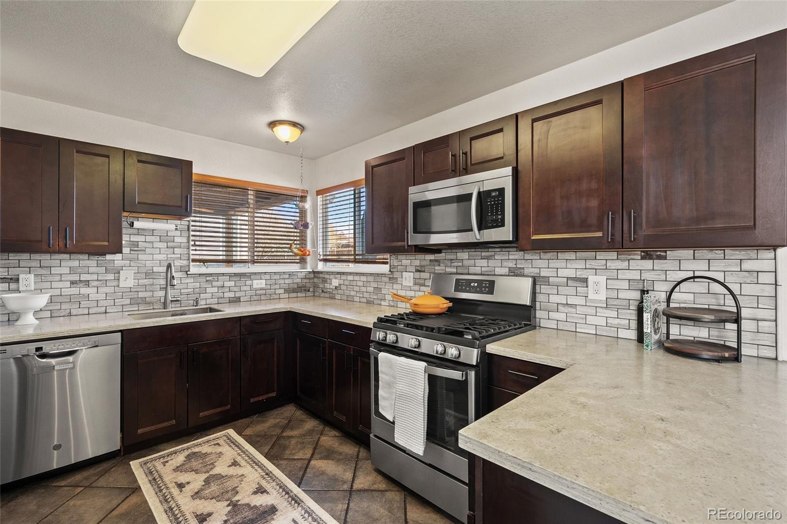 MLS Image #9 for 9731 w unser avenue,littleton, Colorado