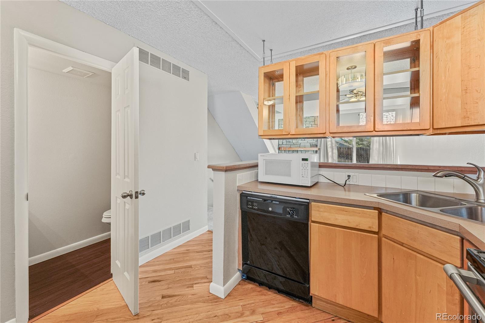 MLS Image #8 for 8787 w cornell avenue,lakewood, Colorado