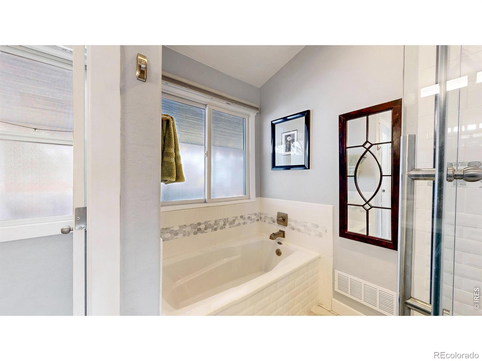 MLS Image #16 for 612  parliament court,fort collins, Colorado