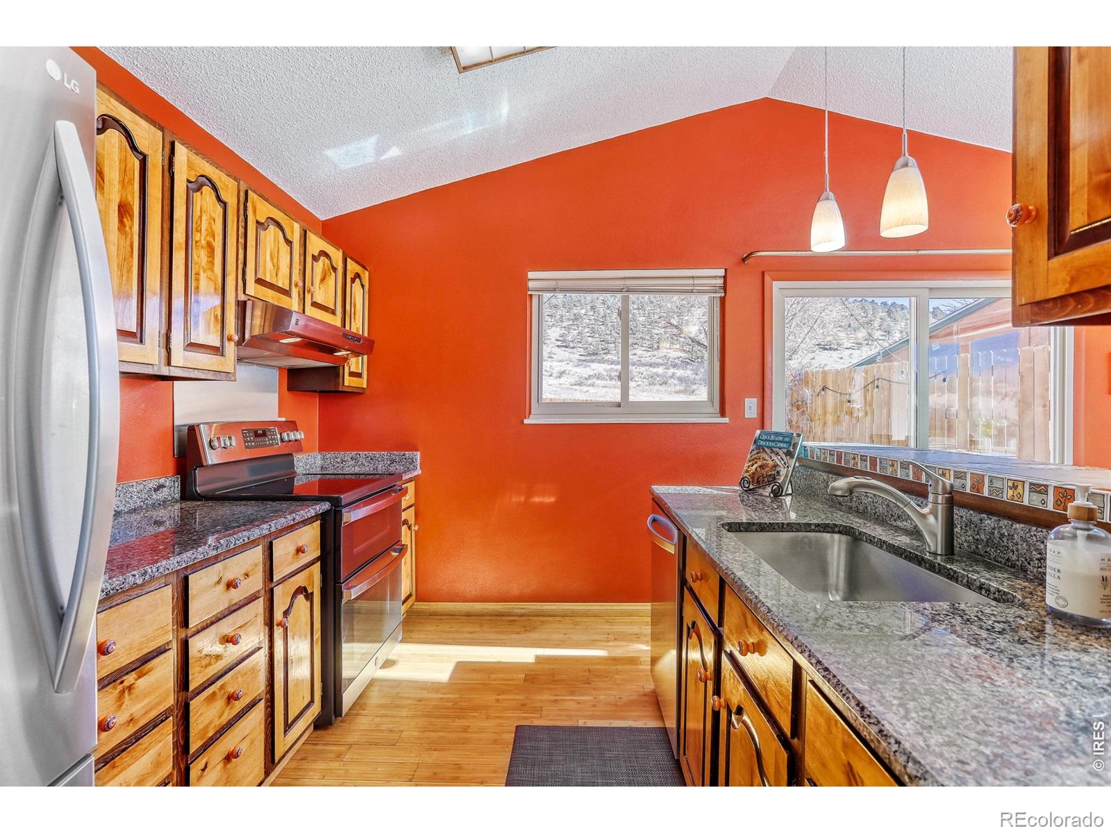MLS Image #16 for 112  longs peak drive,lyons, Colorado