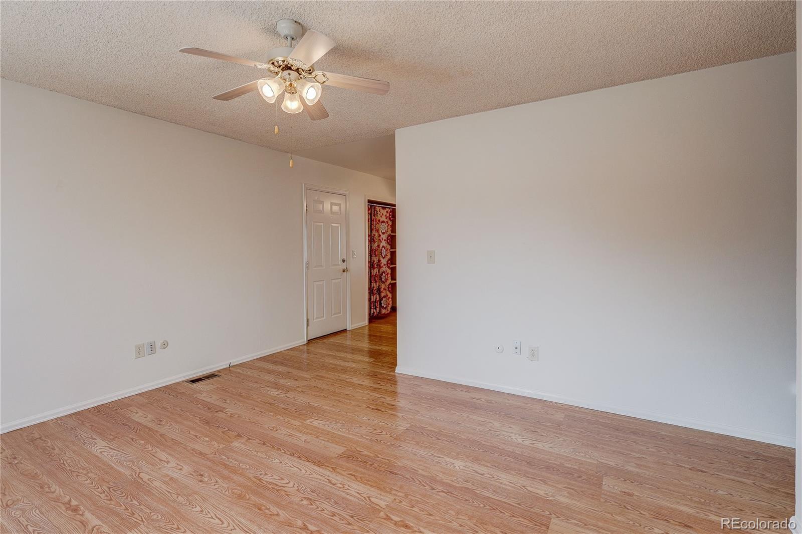 MLS Image #2 for 711 s moline street,aurora, Colorado