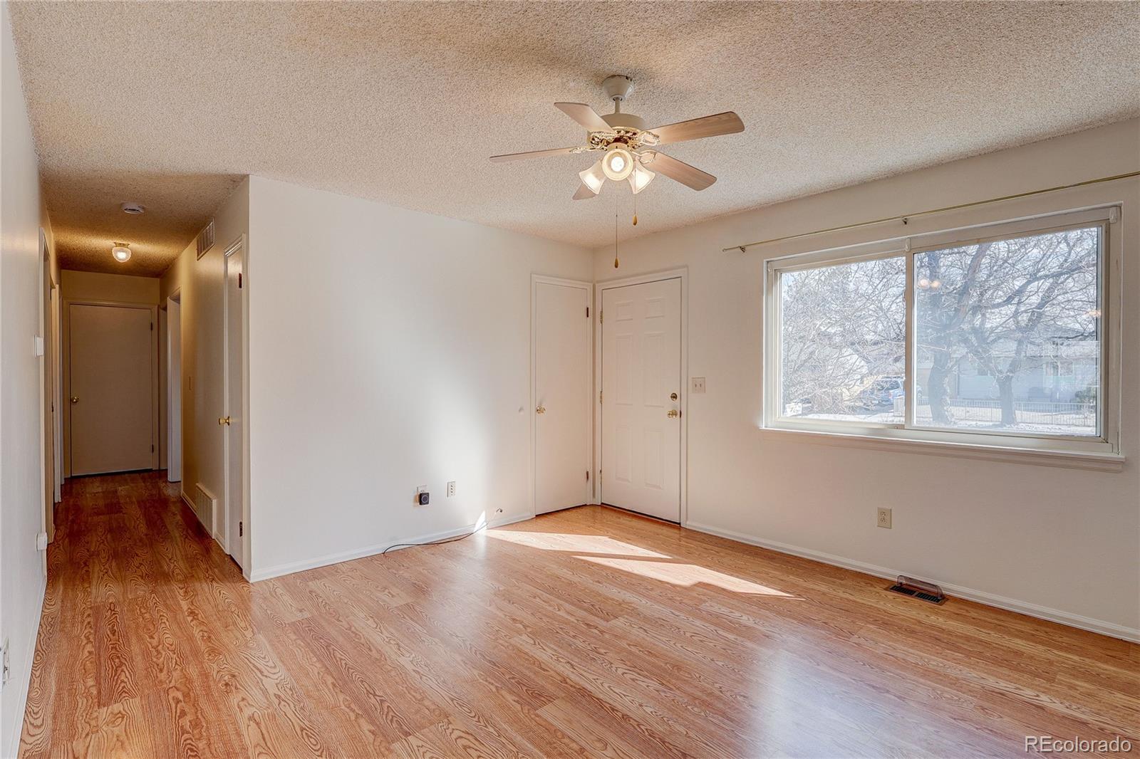 MLS Image #4 for 711 s moline street,aurora, Colorado