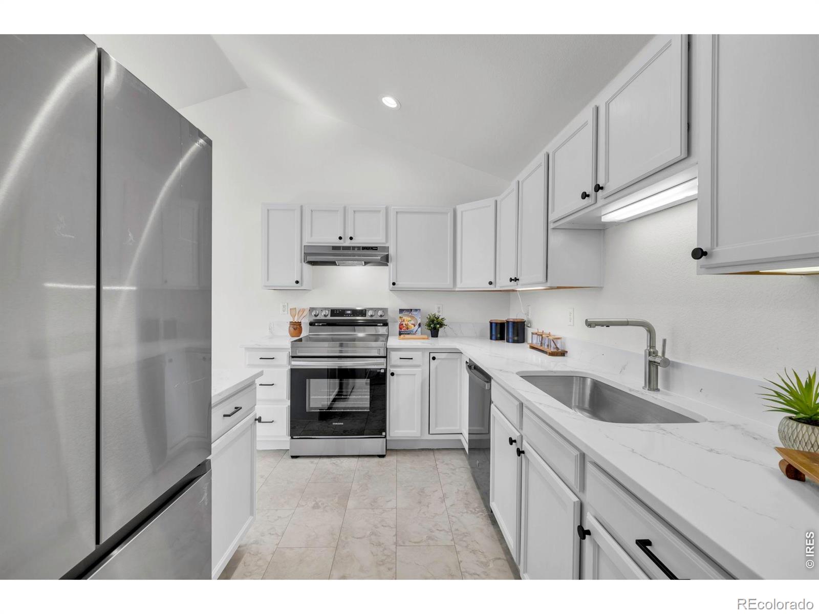 MLS Image #10 for 615  ridgeview drive,louisville, Colorado