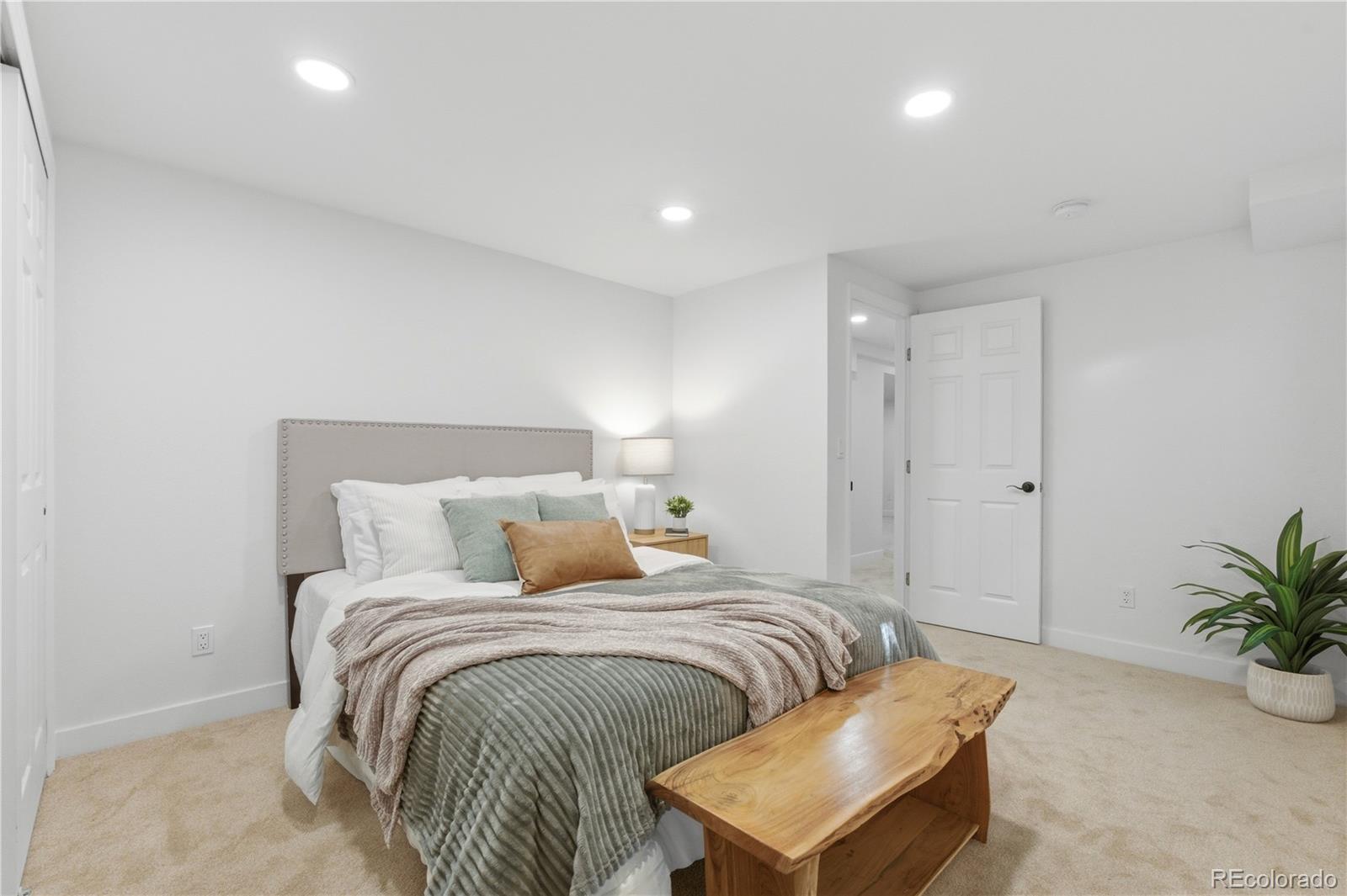 MLS Image #38 for 5075 e weaver avenue,centennial, Colorado