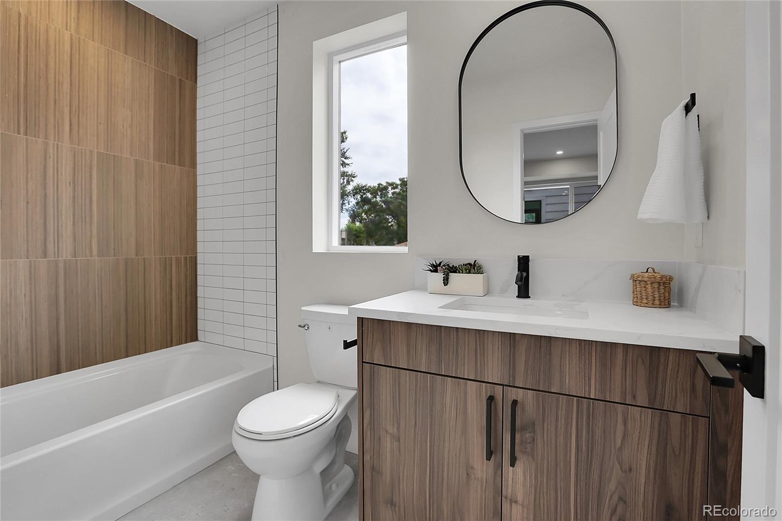 MLS Image #19 for 2111 s cherokee street,denver, Colorado