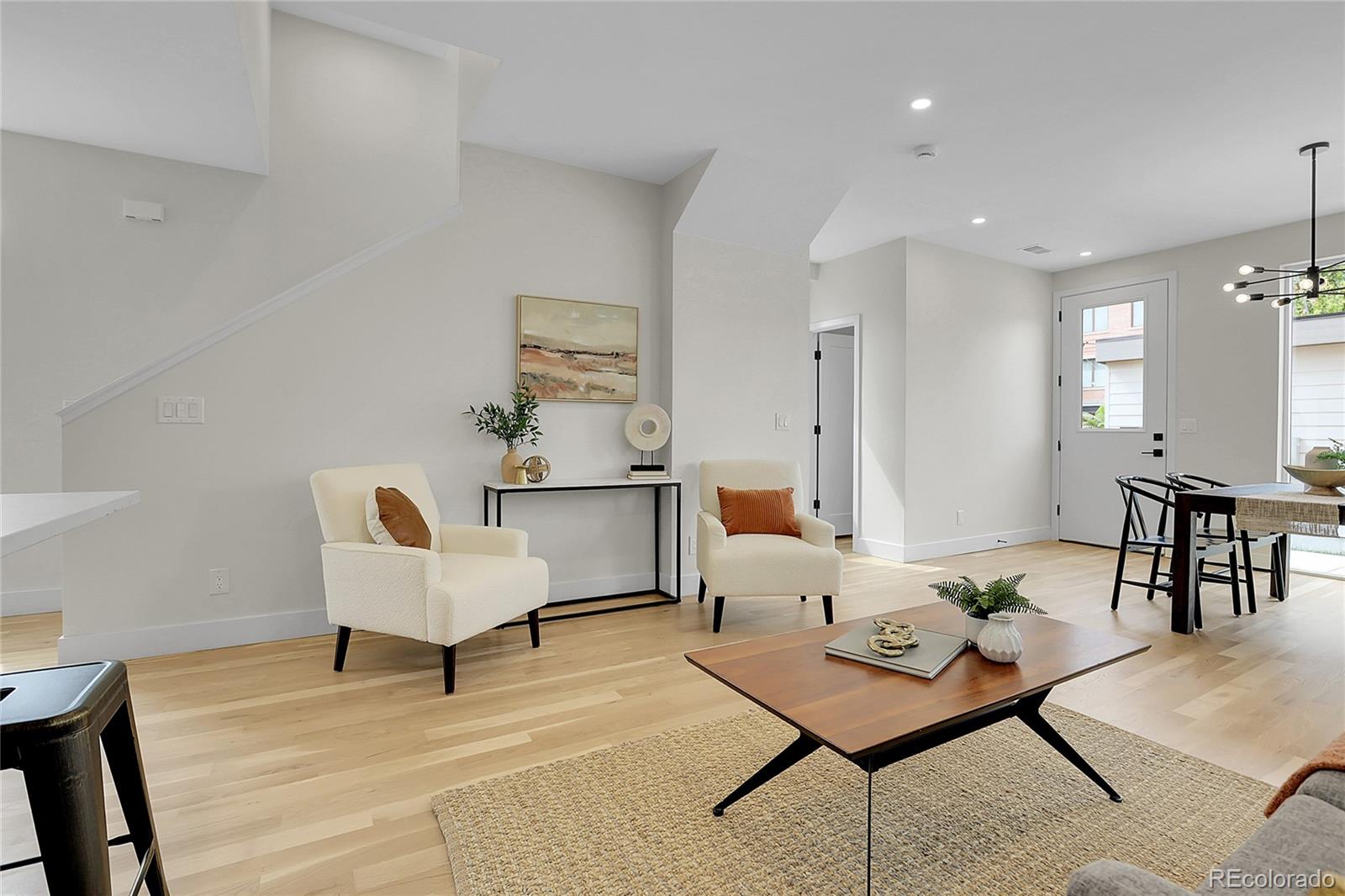 MLS Image #9 for 2111 s cherokee street,denver, Colorado