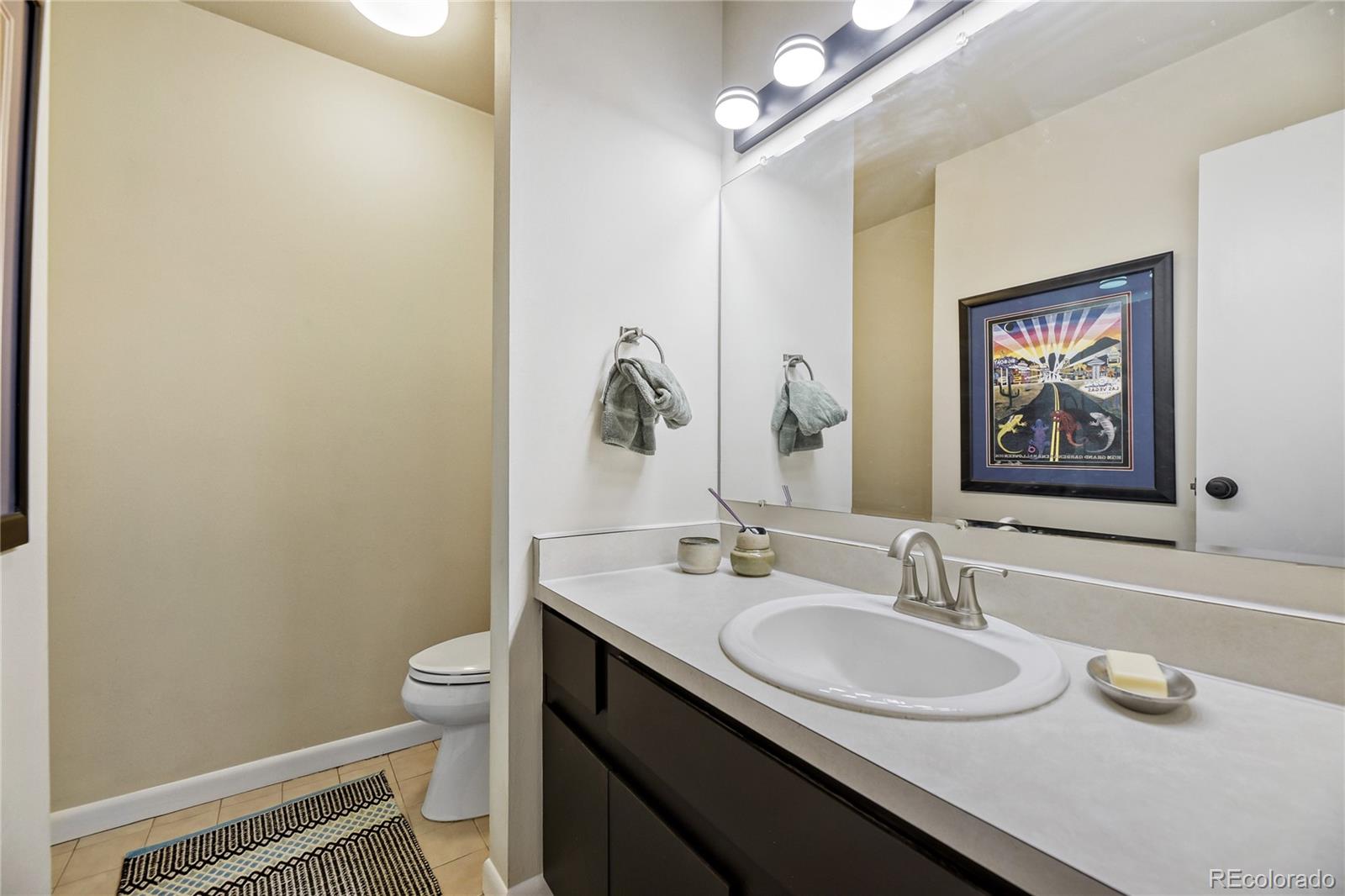 MLS Image #13 for 935 n pennsylvania street 12,denver, Colorado
