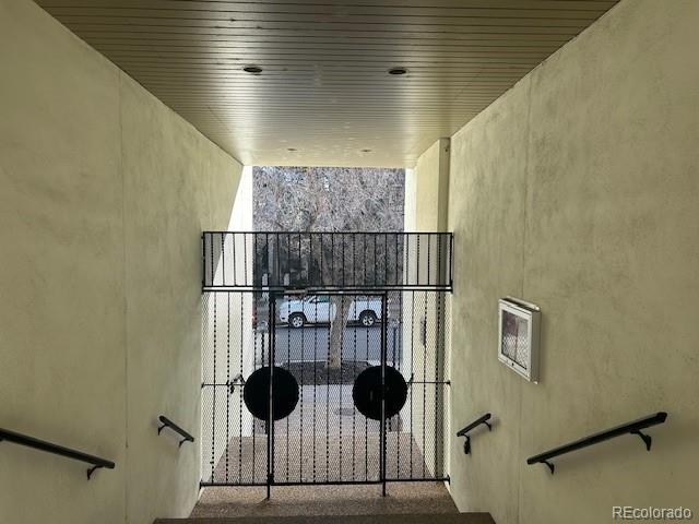 MLS Image #22 for 935 n pennsylvania street 12,denver, Colorado