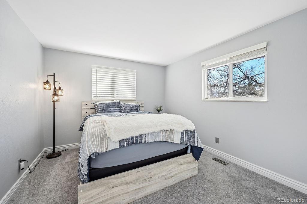 MLS Image #12 for 2545 s estes court,lakewood, Colorado