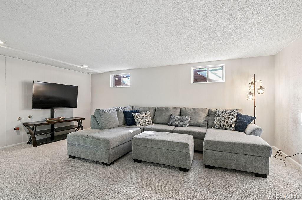 MLS Image #20 for 2545 s estes court,lakewood, Colorado