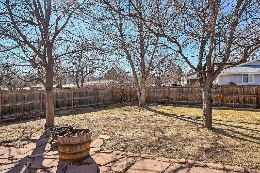 MLS Image #22 for 2545 s estes court,lakewood, Colorado