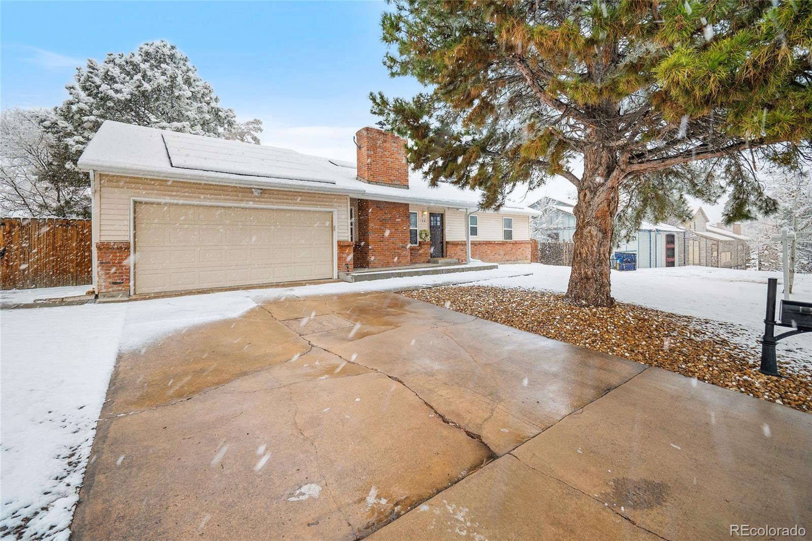 MLS Image #1 for 1481 s chambers circle,aurora, Colorado