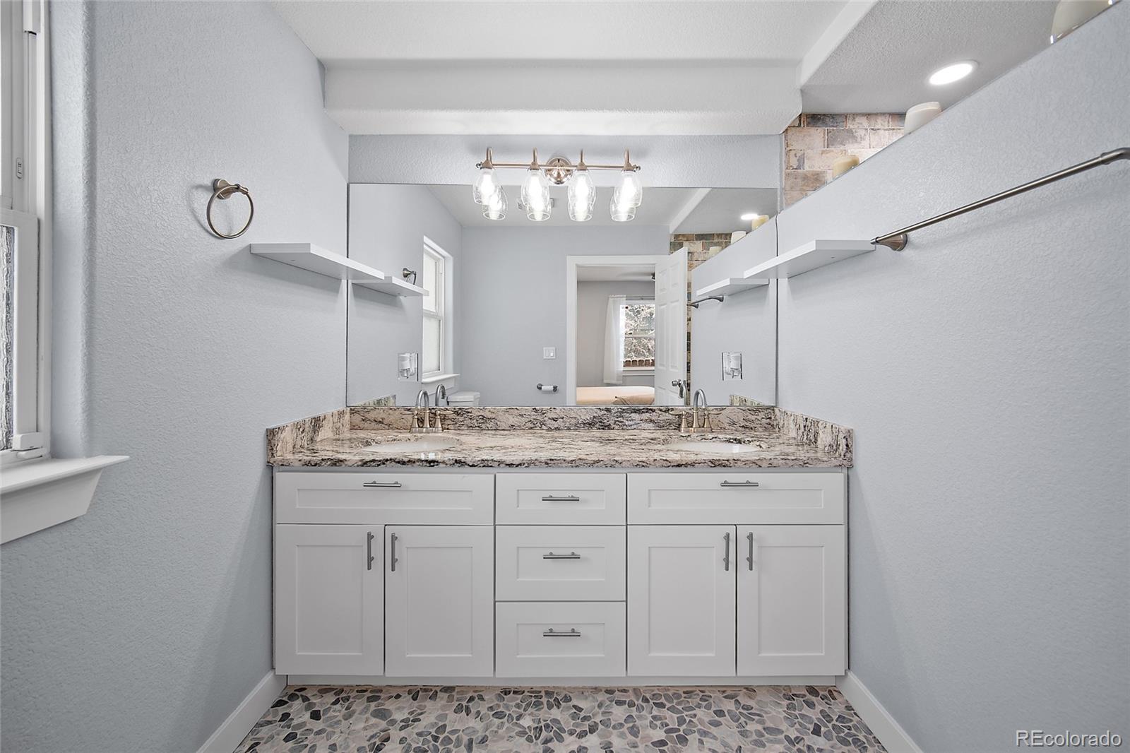 MLS Image #19 for 1481 s chambers circle,aurora, Colorado