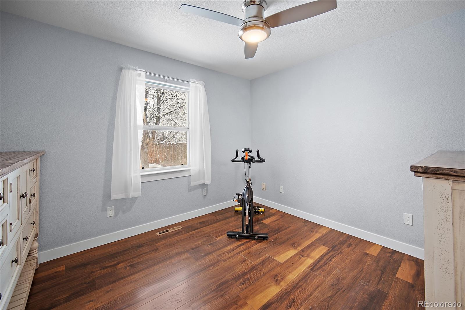 MLS Image #24 for 1481 s chambers circle,aurora, Colorado