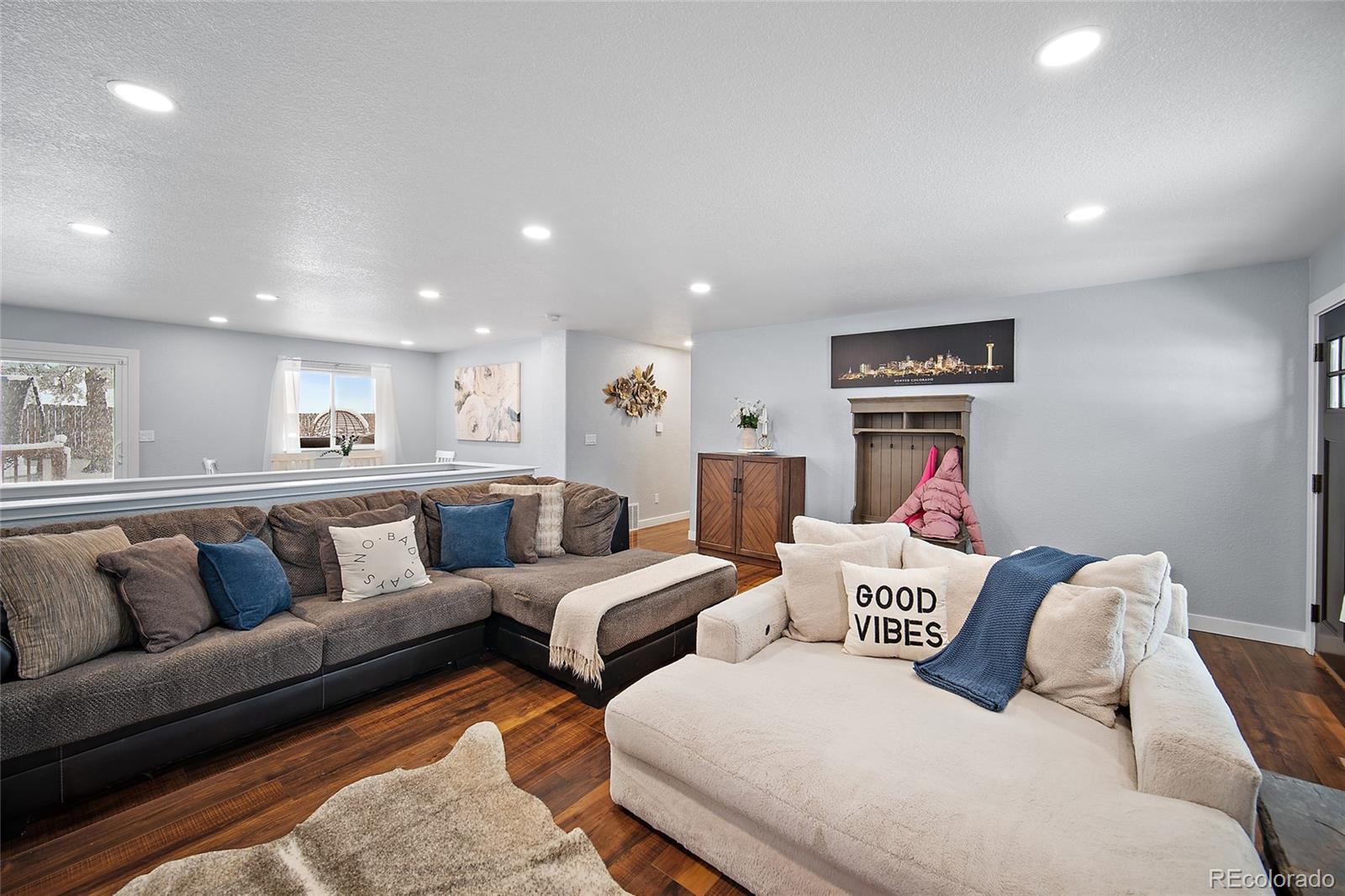 MLS Image #6 for 1481 s chambers circle,aurora, Colorado