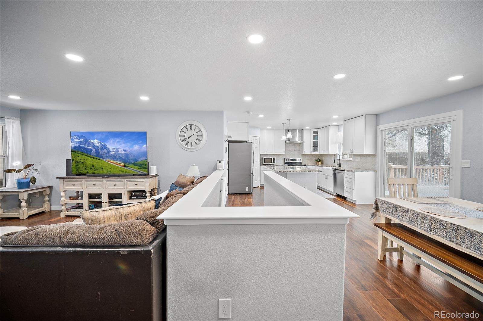 MLS Image #7 for 1481 s chambers circle,aurora, Colorado