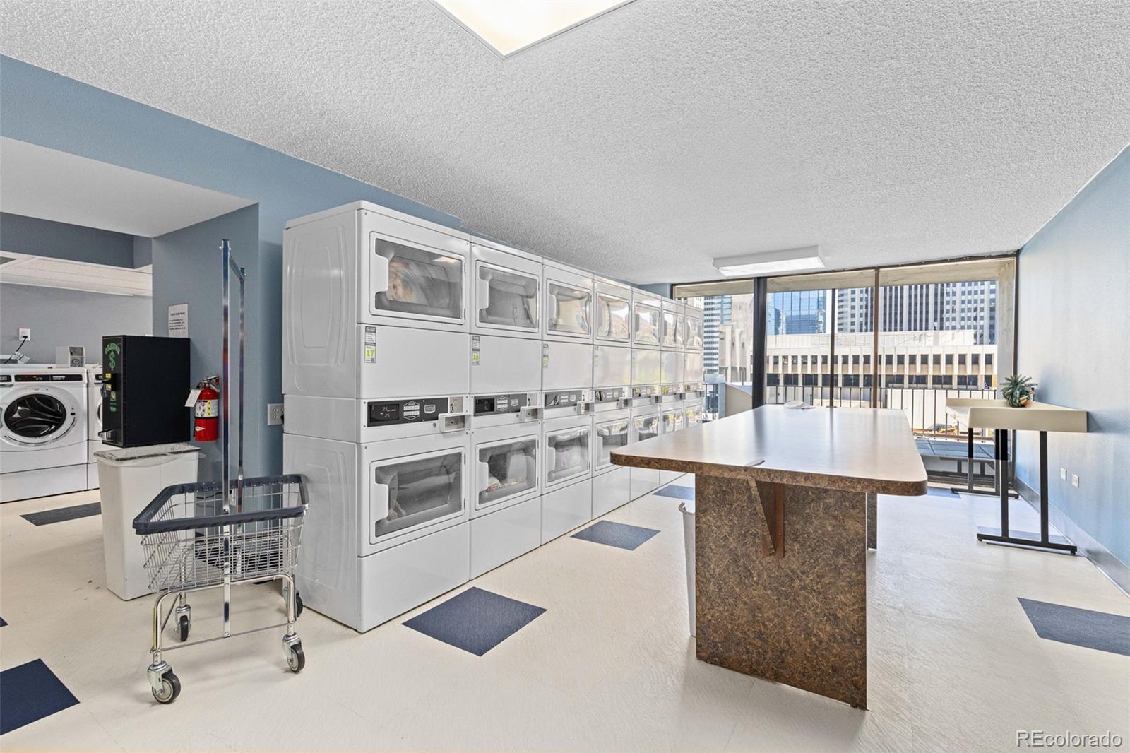 MLS Image #37 for 1020  15th street 9e,denver, Colorado