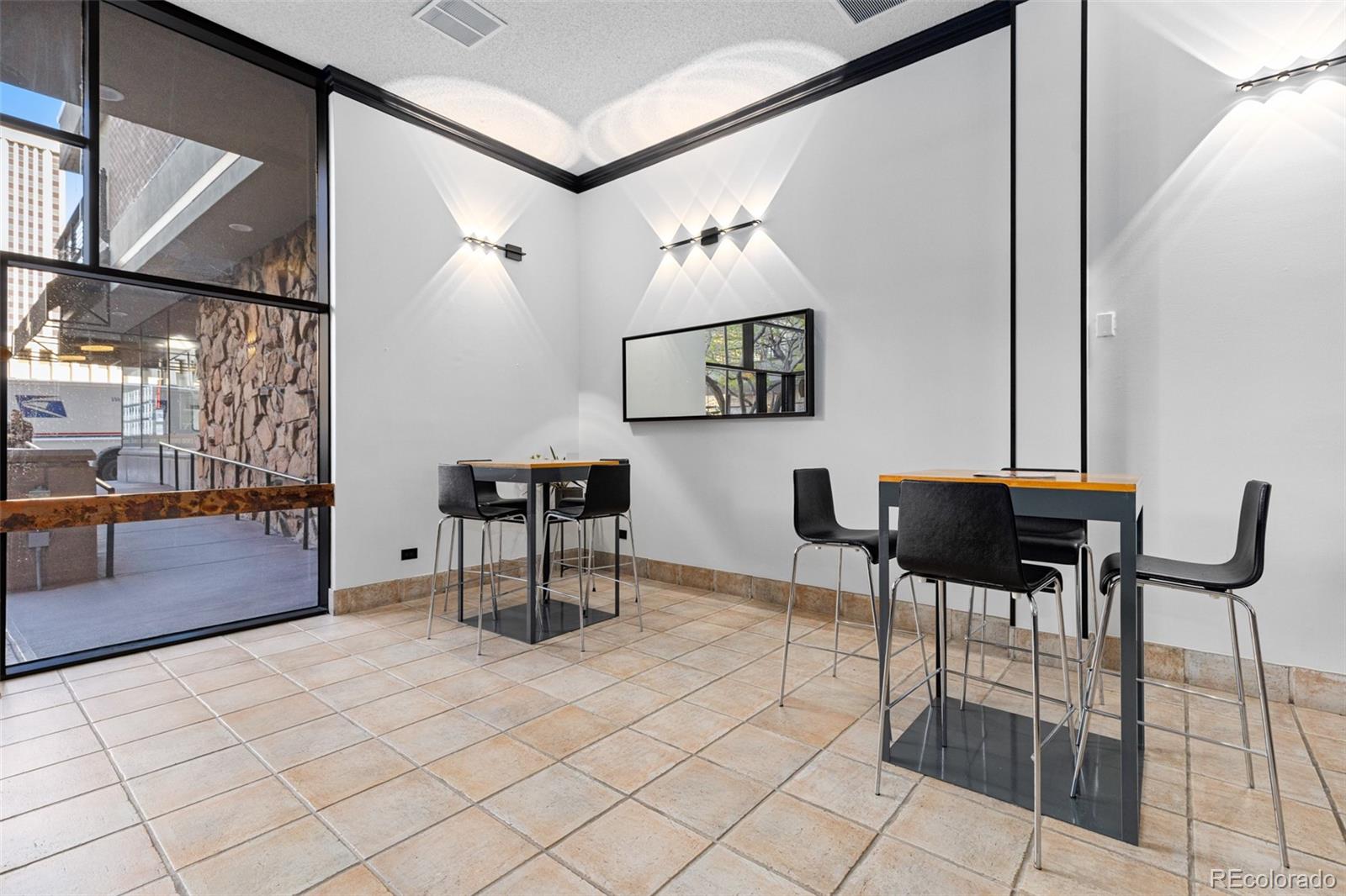 MLS Image #40 for 1020  15th street 9e,denver, Colorado