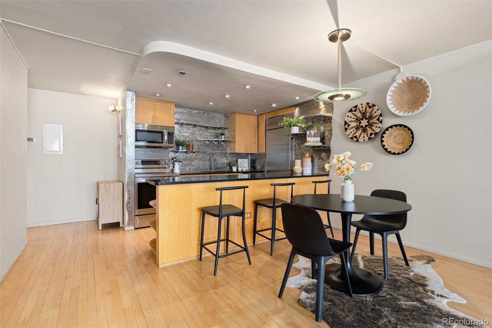 MLS Image #9 for 1020  15th street 9e,denver, Colorado