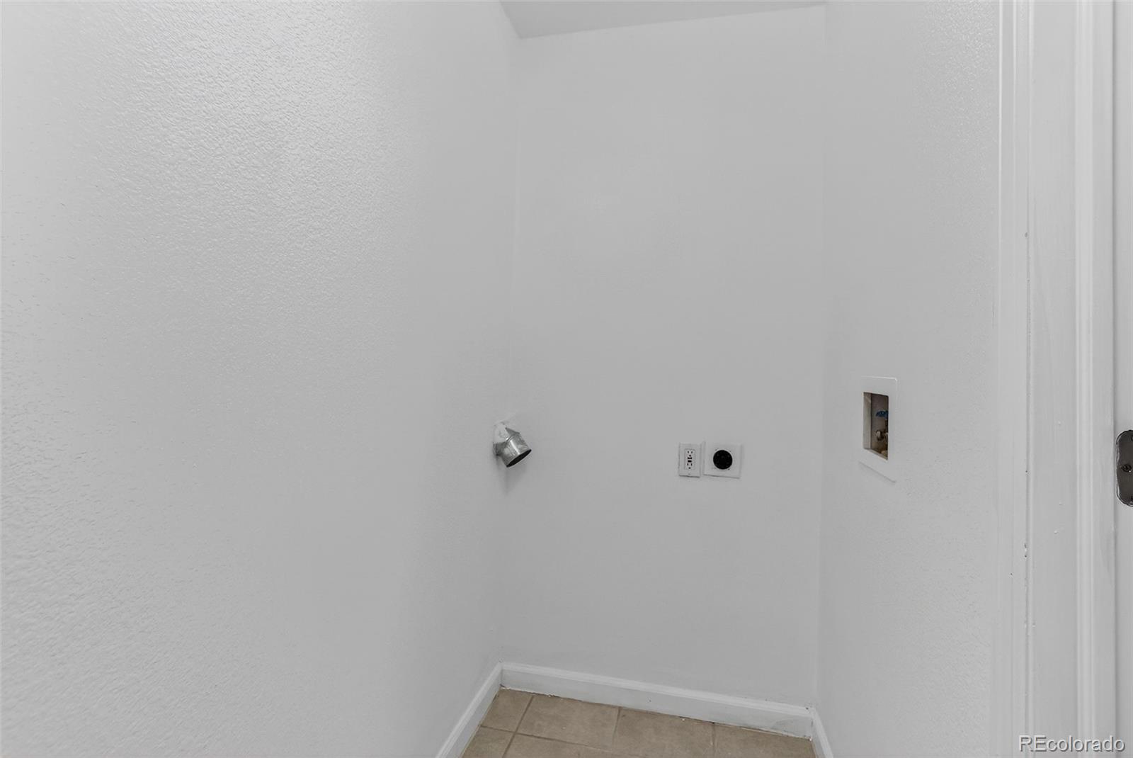 MLS Image #18 for 5667 s urban street 102,littleton, Colorado