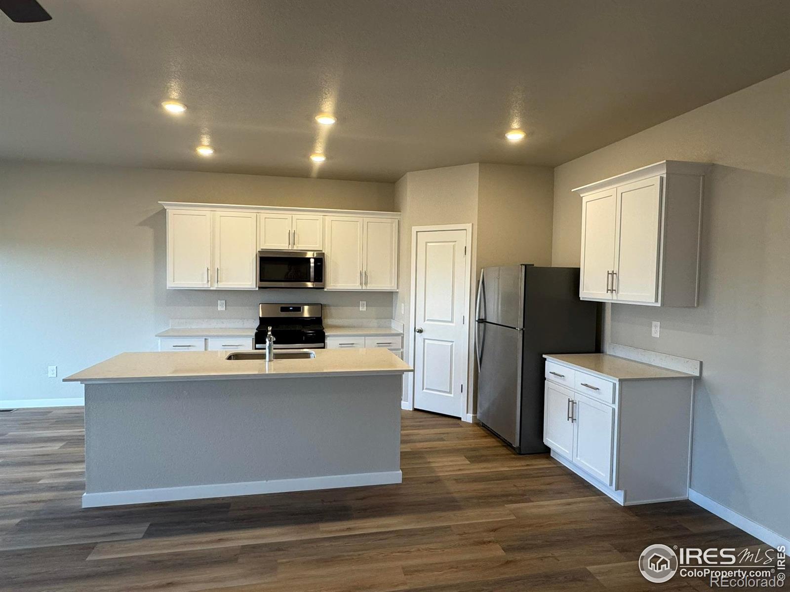 MLS Image #2 for 327  dorothy drive,berthoud, Colorado
