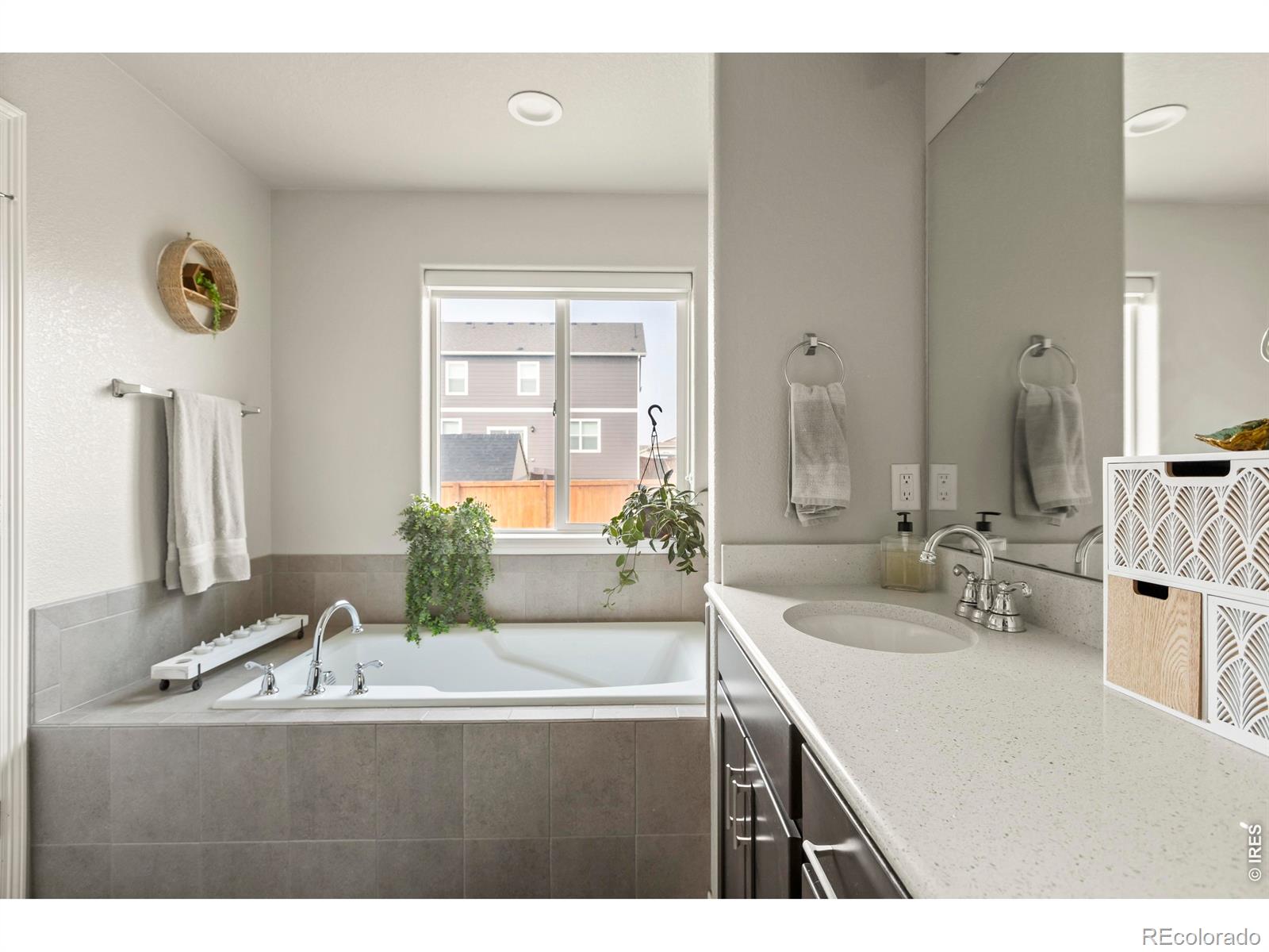 MLS Image #13 for 865  emerald lakes street,severance, Colorado